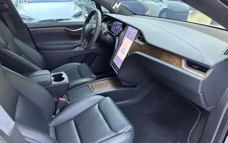 Tesla Model X I, 2022 год, 6 590 080 рублей, 7 фотография