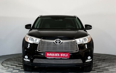 Toyota Highlander III, 2013 год, 2 414 237 рублей, 2 фотография