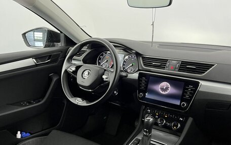 Skoda Superb III рестайлинг, 2021 год, 2 990 000 рублей, 14 фотография
