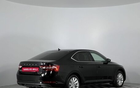 Skoda Superb III рестайлинг, 2021 год, 2 990 000 рублей, 5 фотография