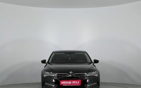 Skoda Superb III рестайлинг, 2021 год, 2 990 000 рублей, 2 фотография