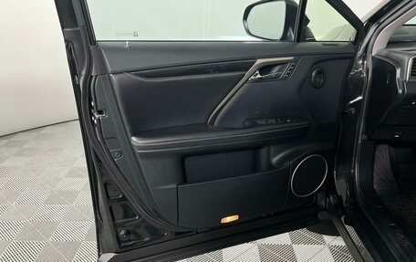 Lexus RX IV рестайлинг, 2018 год, 4 499 000 рублей, 9 фотография