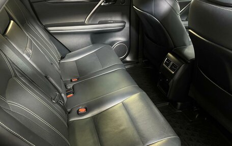 Lexus RX IV рестайлинг, 2018 год, 4 499 000 рублей, 13 фотография