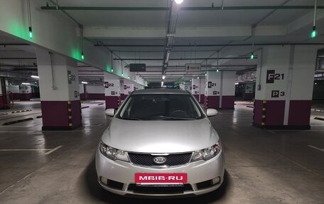 KIA Cerato III, 2009 год, 700 000 рублей, 4 фотография