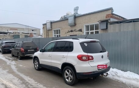 Volkswagen Tiguan I, 2010 год, 800 000 рублей, 6 фотография