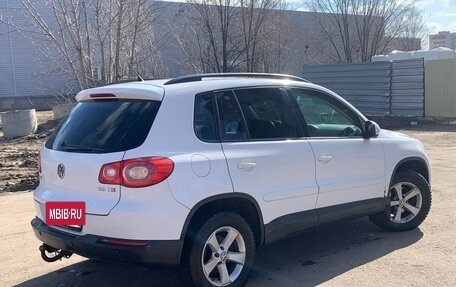 Volkswagen Tiguan I, 2010 год, 800 000 рублей, 4 фотография