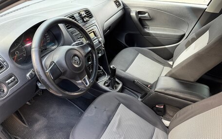 Volkswagen Polo VI (EU Market), 2012 год, 450 000 рублей, 4 фотография