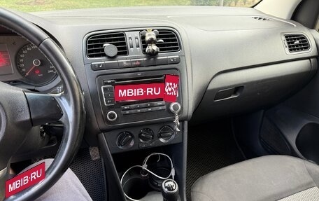 Volkswagen Polo VI (EU Market), 2012 год, 450 000 рублей, 9 фотография