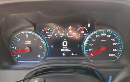 Chevrolet Tahoe IV, 2018 год, 4 800 000 рублей, 24 фотография