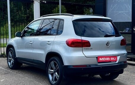 Volkswagen Tiguan I, 2011 год, 1 399 000 рублей, 6 фотография