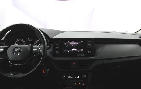 Skoda Rapid II, 2021 год, 1 378 000 рублей, 11 фотография