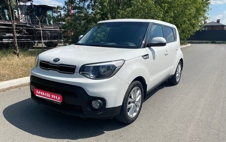 KIA Soul II рестайлинг, 2017 год, 1 595 000 рублей, 1 фотография