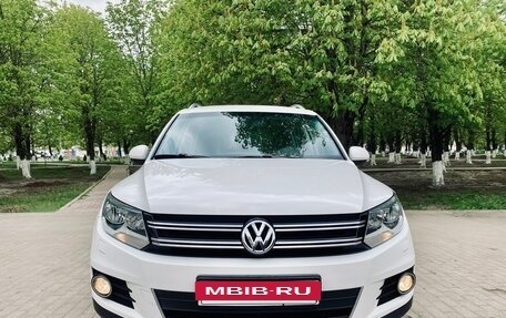 Volkswagen Tiguan I, 2012 год, 1 599 000 рублей, 3 фотография