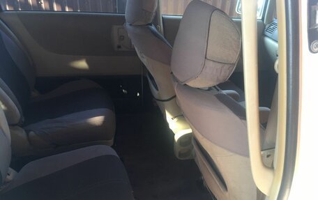 Nissan Presage II, 2003 год, 670 000 рублей, 2 фотография