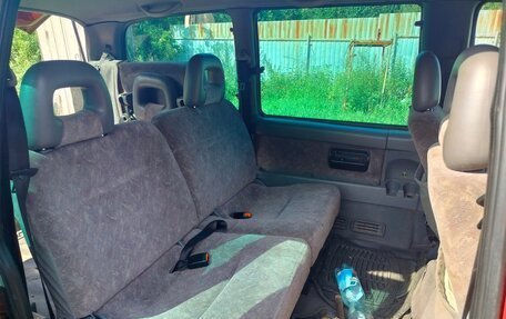 Nissan Serena I, 1996 год, 180 000 рублей, 4 фотография