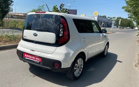 KIA Soul II рестайлинг, 2017 год, 1 595 000 рублей, 4 фотография