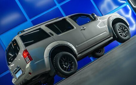 Nissan Pathfinder, 2012 год, 1 350 000 рублей, 29 фотография