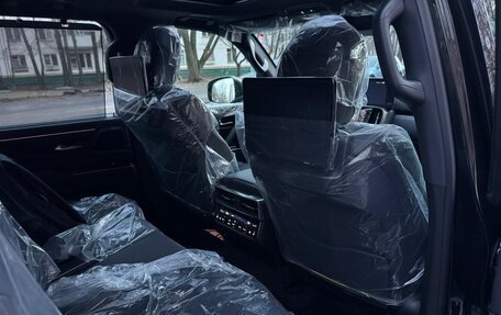 Lexus LX, 2025 год, 15 000 000 рублей, 8 фотография