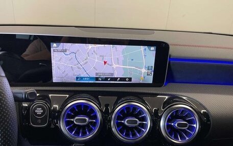 Mercedes-Benz CLA, 2021 год, 2 681 000 рублей, 15 фотография