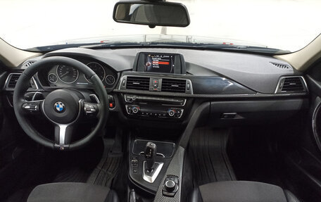 BMW 3 серия, 2016 год, 1 950 000 рублей, 18 фотография