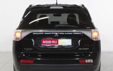 Mitsubishi Outlander III рестайлинг 3, 2012 год, 1 399 000 рублей, 6 фотография