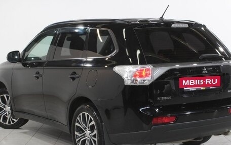 Mitsubishi Outlander III рестайлинг 3, 2012 год, 1 399 000 рублей, 7 фотография