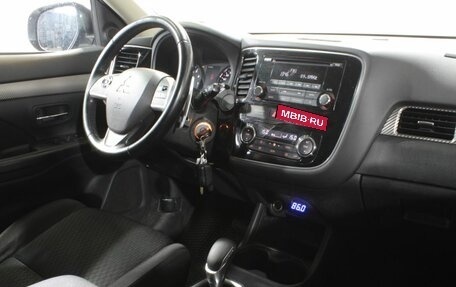 Mitsubishi Outlander III рестайлинг 3, 2012 год, 1 399 000 рублей, 14 фотография