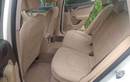 Volkswagen Passat B7, 2011 год, 950 000 рублей, 14 фотография