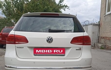 Volkswagen Passat B7, 2011 год, 950 000 рублей, 4 фотография