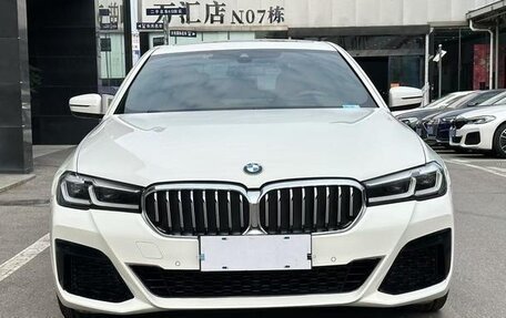 BMW 5 серия, 2021 год, 3 042 000 рублей, 2 фотография