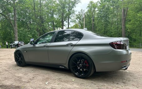BMW 5 серия, 2012 год, 1 640 000 рублей, 13 фотография