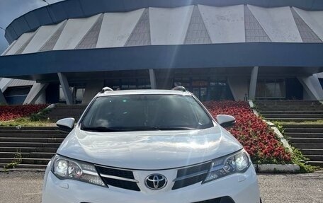 Toyota RAV4, 2014 год, 2 100 000 рублей, 8 фотография