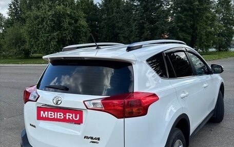 Toyota RAV4, 2014 год, 2 100 000 рублей, 6 фотография