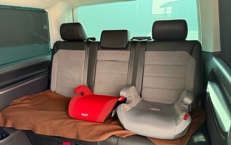 Volkswagen Multivan T6 рестайлинг, 2022 год, 7 350 000 рублей, 6 фотография