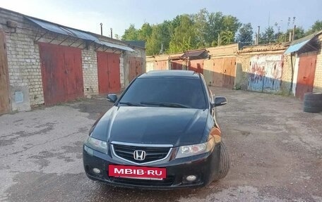 Honda Accord VII рестайлинг, 2004 год, 550 000 рублей, 3 фотография