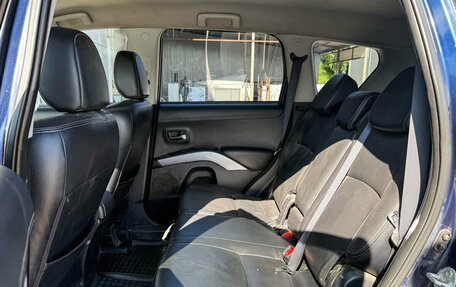 Mitsubishi Outlander III рестайлинг 3, 2009 год, 1 097 000 рублей, 13 фотография