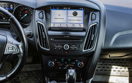 Ford Focus III, 2017 год, 989 000 рублей, 7 фотография
