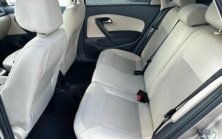 Volkswagen Polo VI (EU Market), 2015 год, 750 000 рублей, 21 фотография