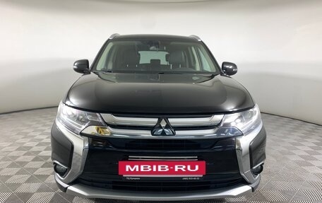Mitsubishi Outlander III рестайлинг 3, 2016 год, 1 777 000 рублей, 2 фотография