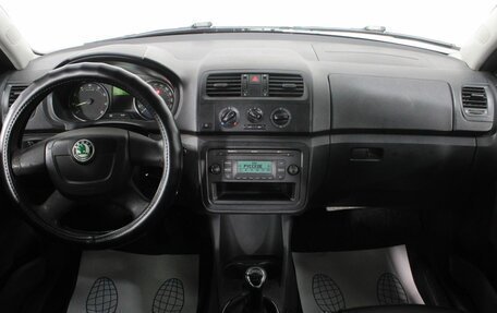 Skoda Fabia II, 2012 год, 375 000 рублей, 14 фотография