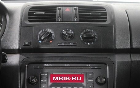 Skoda Fabia II, 2012 год, 375 000 рублей, 15 фотография