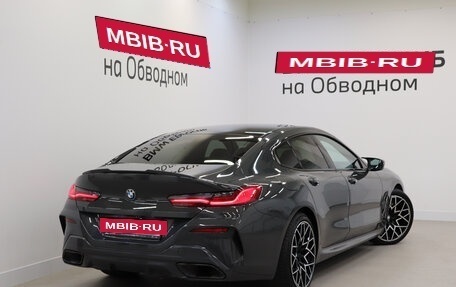 BMW 8 серия, 2019 год, 6 850 000 рублей, 2 фотография