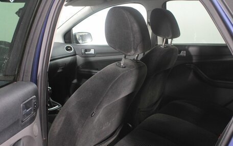 Ford Focus II рестайлинг, 2005 год, 245 000 рублей, 17 фотография