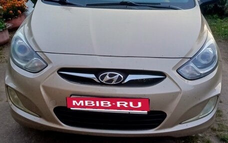 Hyundai Solaris II рестайлинг, 2011 год, 599 000 рублей, 6 фотография