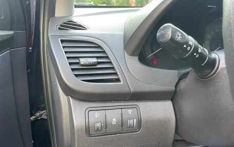 Hyundai Solaris II рестайлинг, 2012 год, 950 000 рублей, 11 фотография