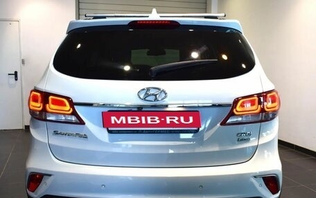 Hyundai Santa Fe III рестайлинг, 2017 год, 2 170 000 рублей, 3 фотография