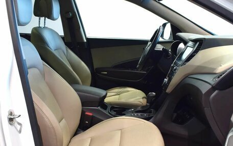 Hyundai Santa Fe III рестайлинг, 2017 год, 2 170 000 рублей, 14 фотография