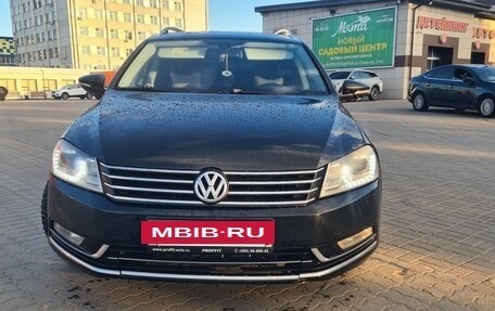 Volkswagen Passat B7, 2011 год, 815 000 рублей, 2 фотография