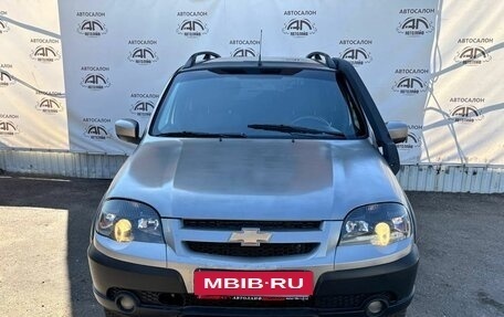 Chevrolet Niva I рестайлинг, 2017 год, 570 000 рублей, 5 фотография