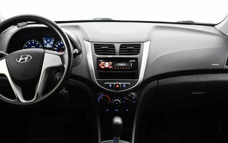 Hyundai Solaris II рестайлинг, 2012 год, 699 000 рублей, 6 фотография